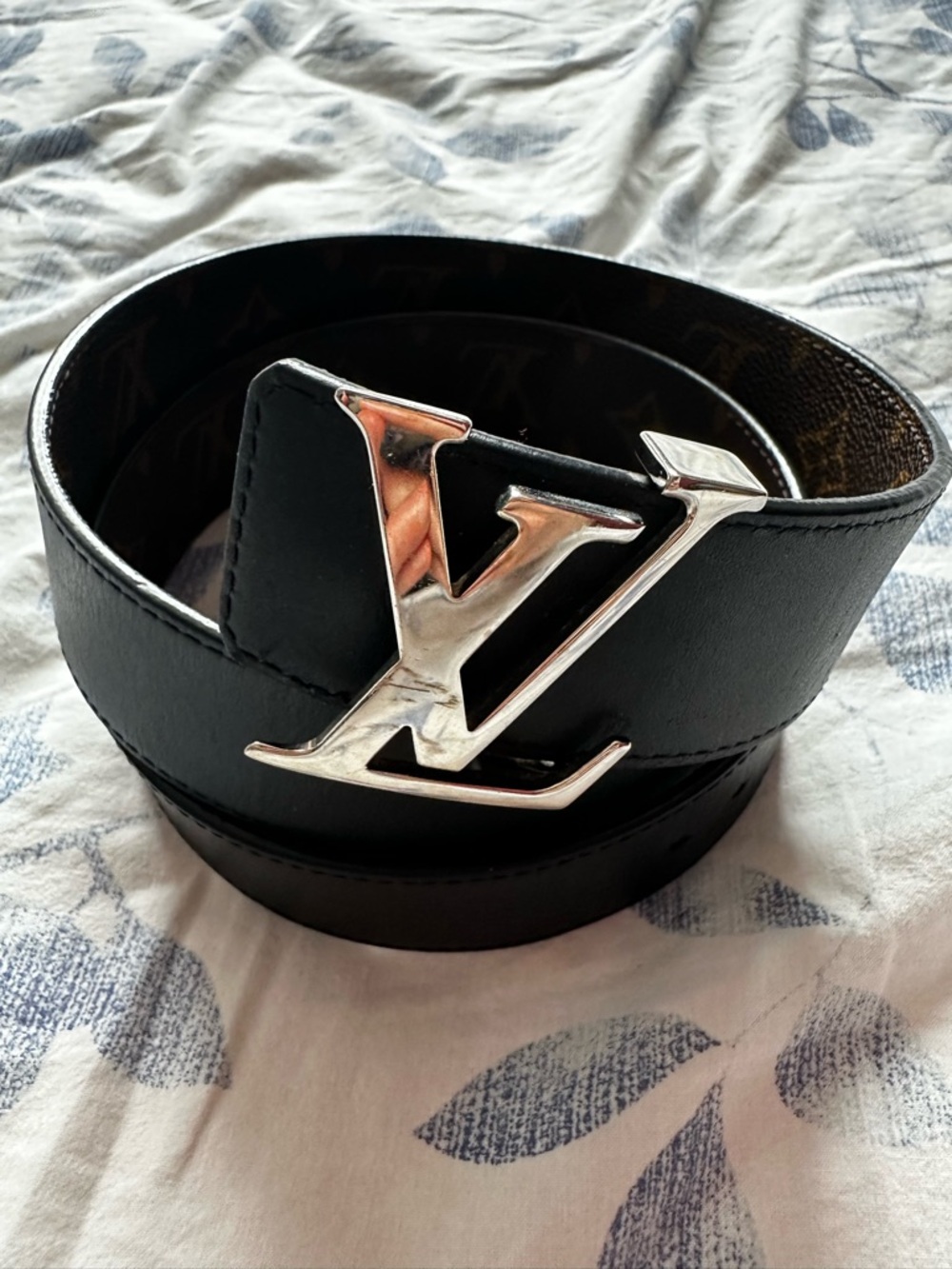 Louis Vuitton LV Monogram Reversible Leather Belt Black Brown Silver LV XL